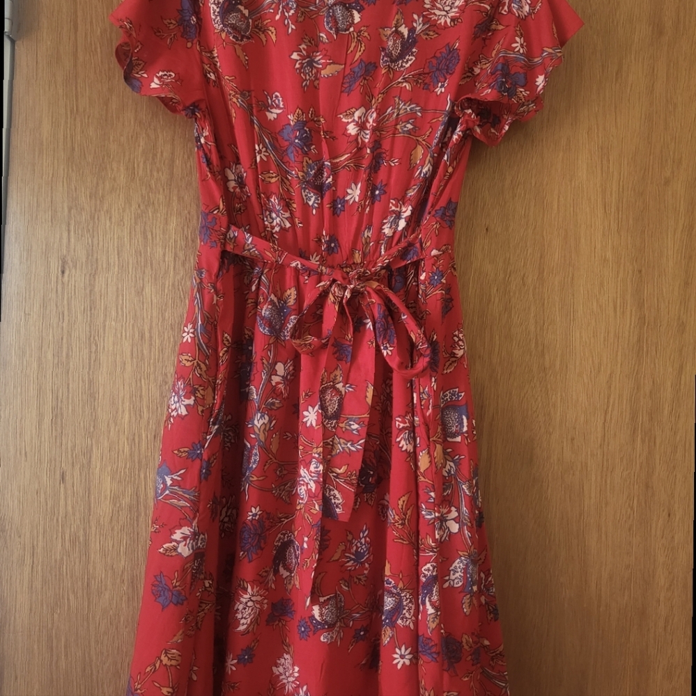 Lucky Floral Dress - Picture 2 of 5